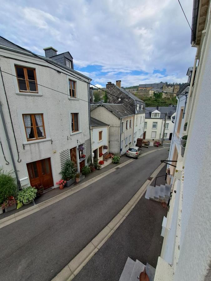 Gite L'Hote-Antique ブイヨン エクステリア 写真